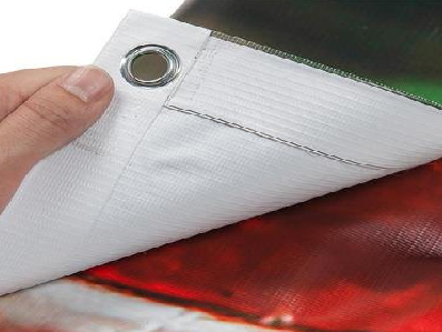 祥云喷绘和刀刮布的工艺区别。