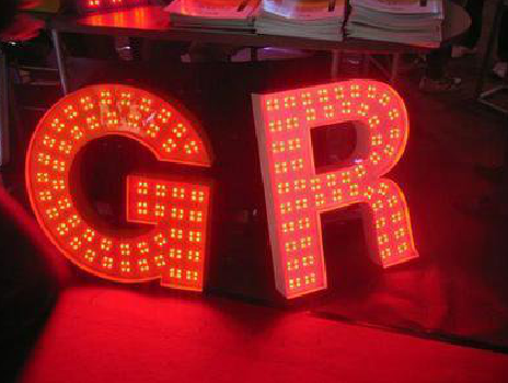 祥云LED发光字常见的安装误区。